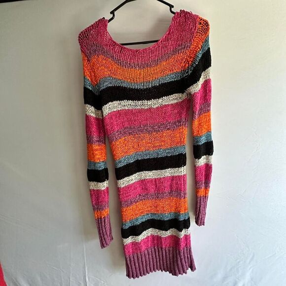 Colorful deep v neck knit sweater - Picture 6 of 6